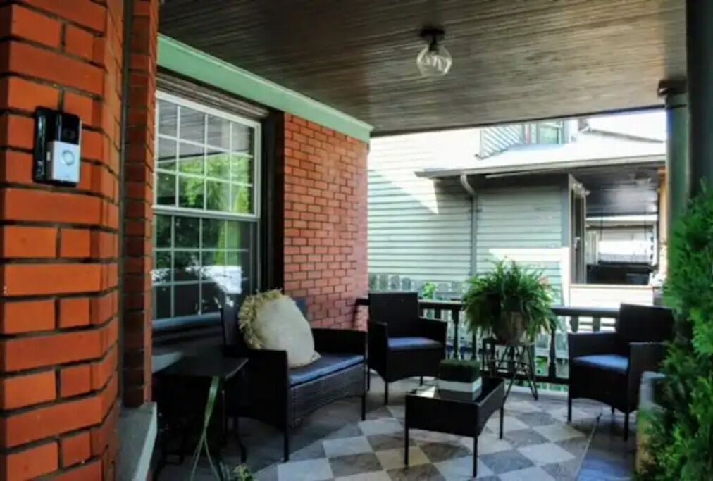 Photo of Patio Balcony in Detroit - Shoreway