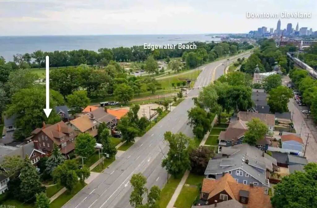 Photo of Outdoor in Detroit - Shoreway