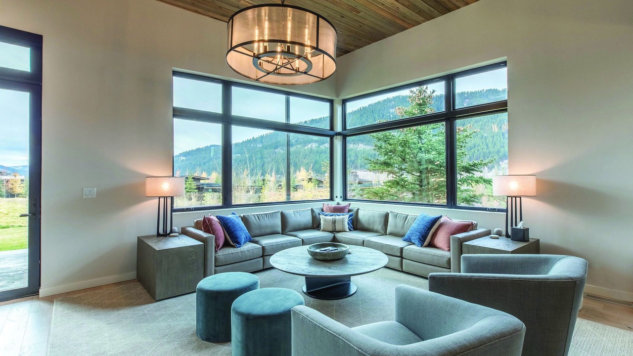 Photo of Livingroom in Hoback Junction