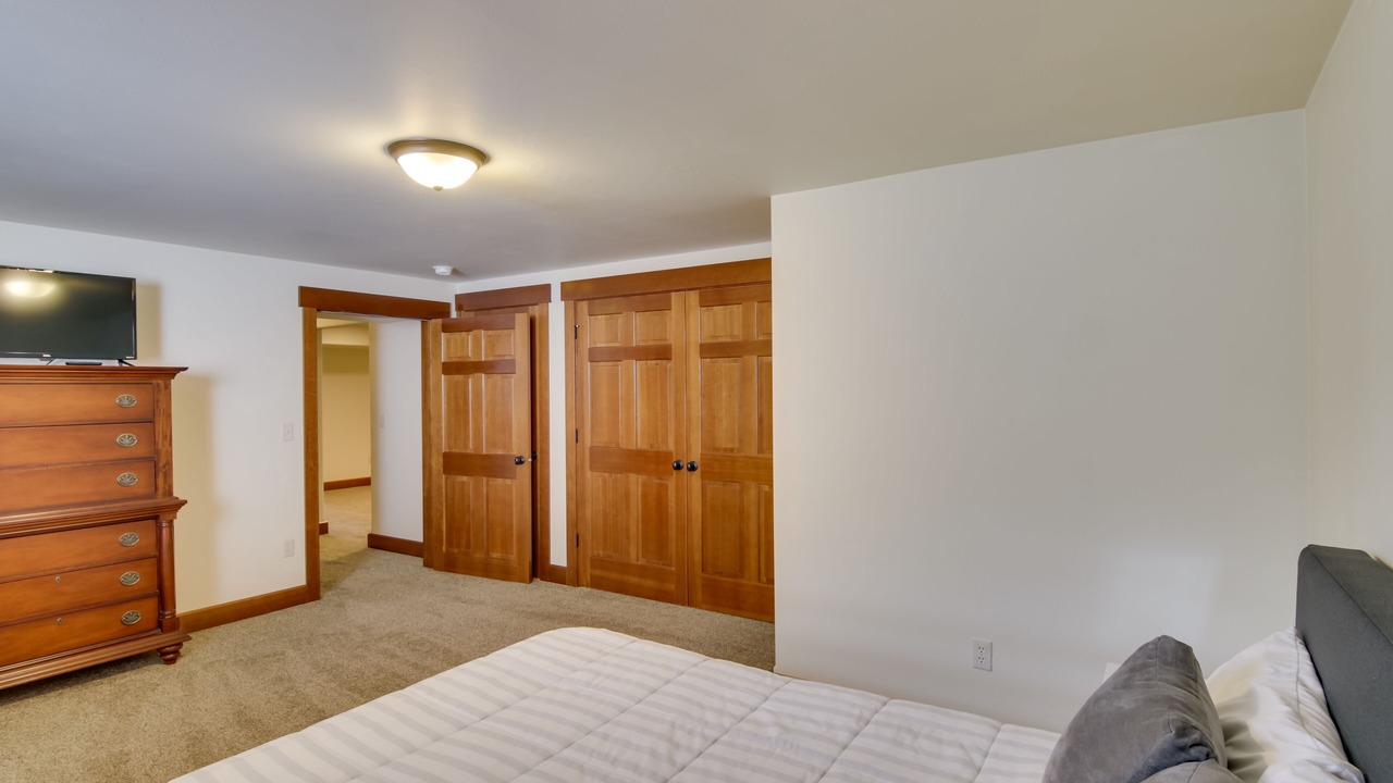 Photo of Bedroom in Four Corners