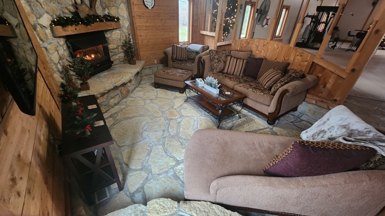 Photo of Livingroom in Troy