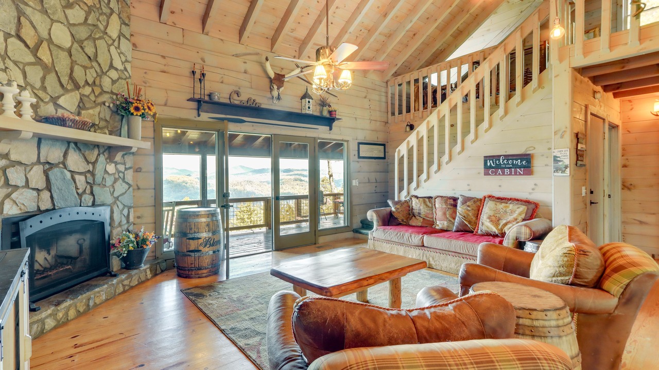 Photo of Livingroom in Hidden Lake