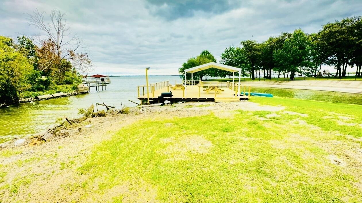 Photo of Others in Wills Point