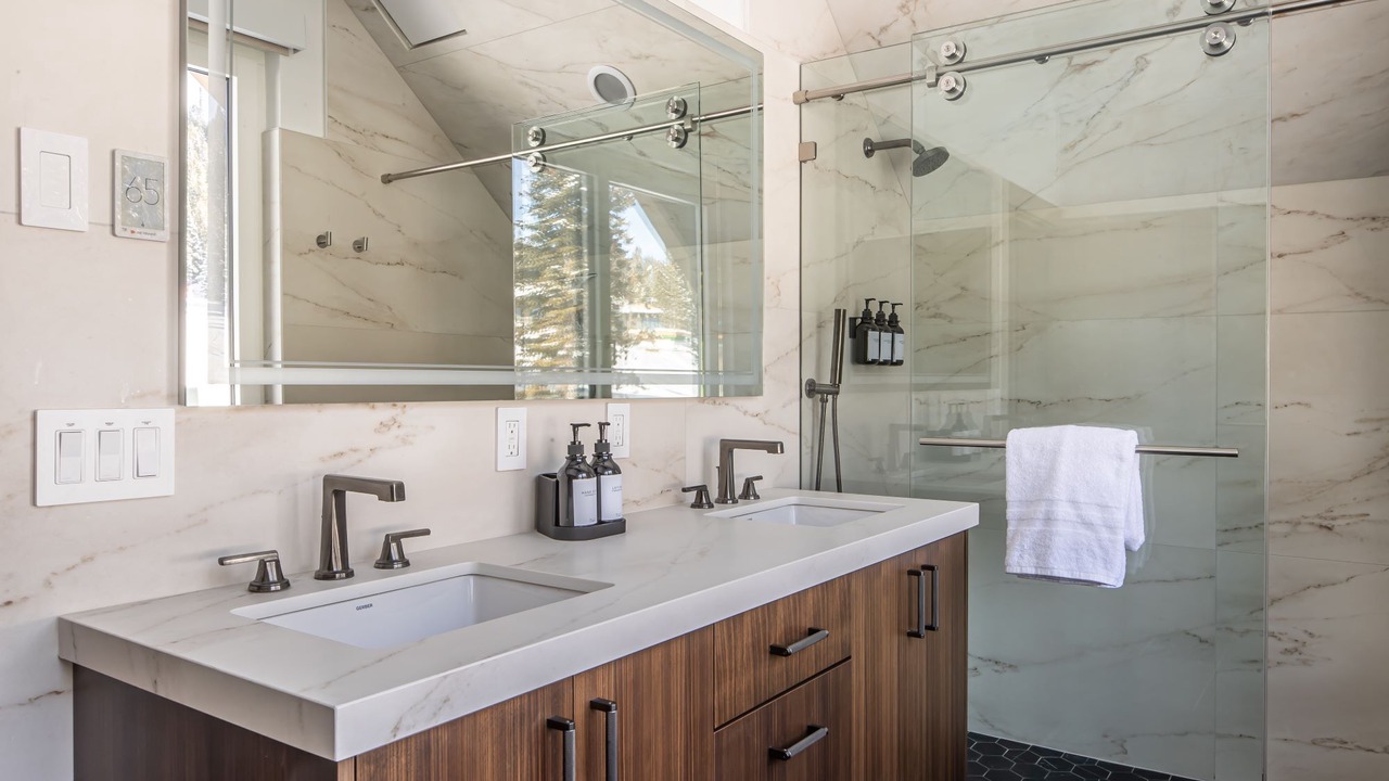 Photo of Bathroom in Spanish Peaks