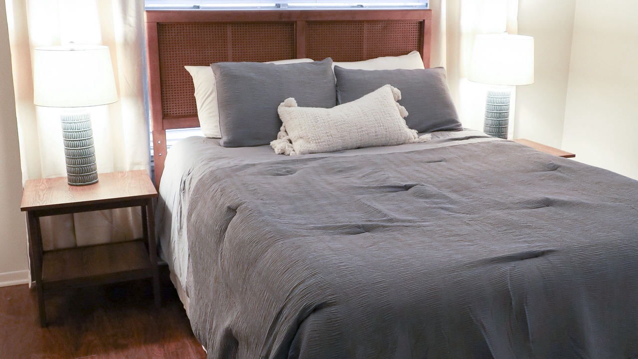 Photo of Bedroom in Loyola Beach