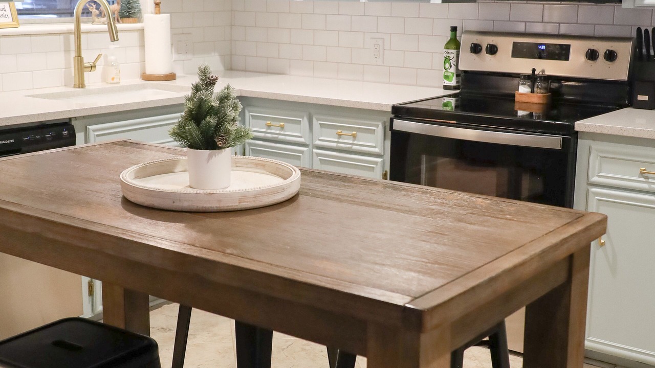 Photo of Kitchen in Loyola Beach