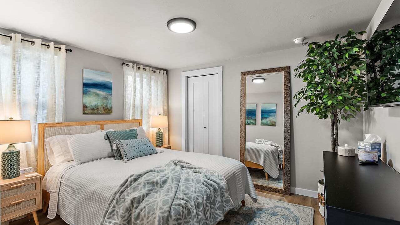 Photo of Bedroom in Harrison Boulevard