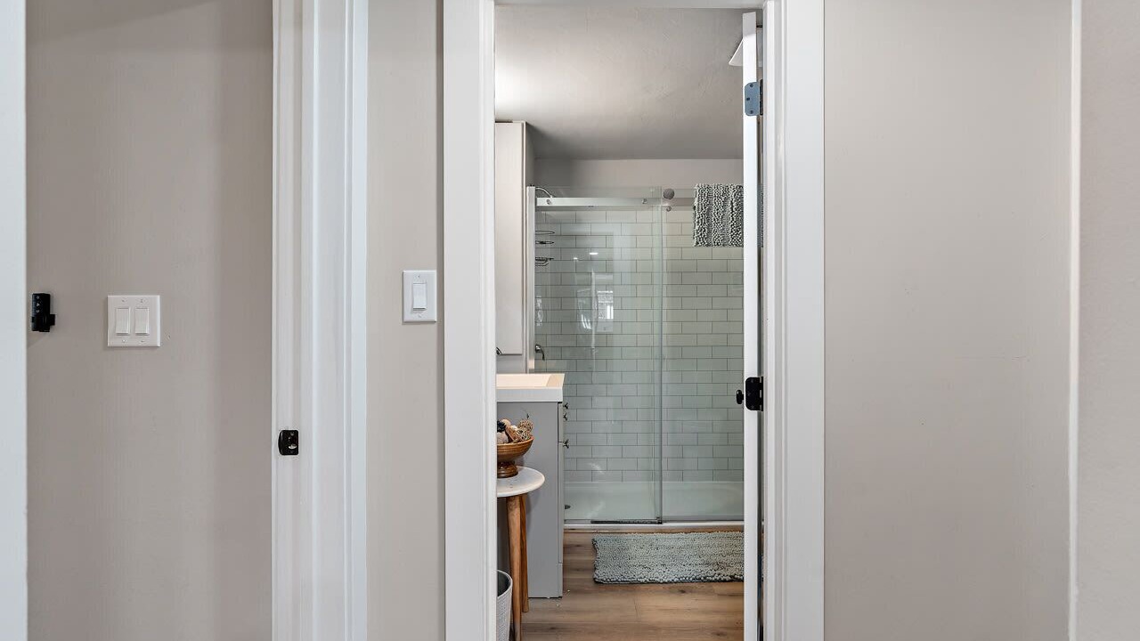 Photo of Bathroom in Harrison Boulevard