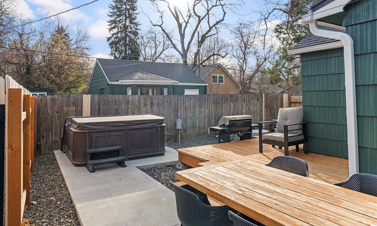 Photo of Outdoor in Harrison Boulevard