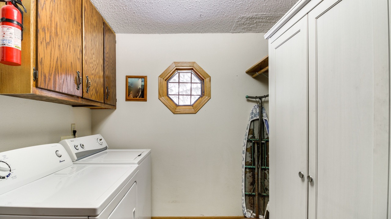 Photo of Bedroom in Agency Village