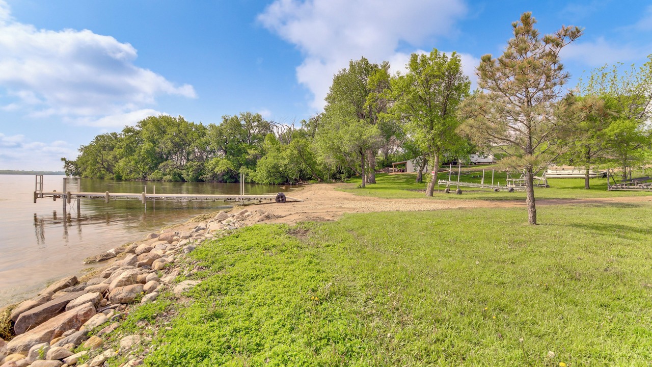 Photo of Outdoor in Agency Village