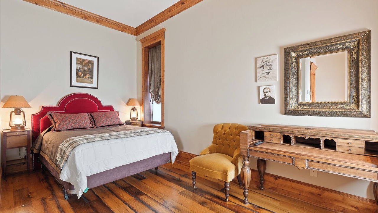 Photo of Bedroom in Custer