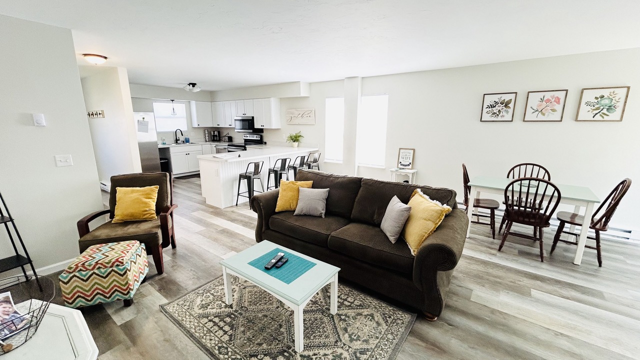 Photo of Livingroom in Sheridan