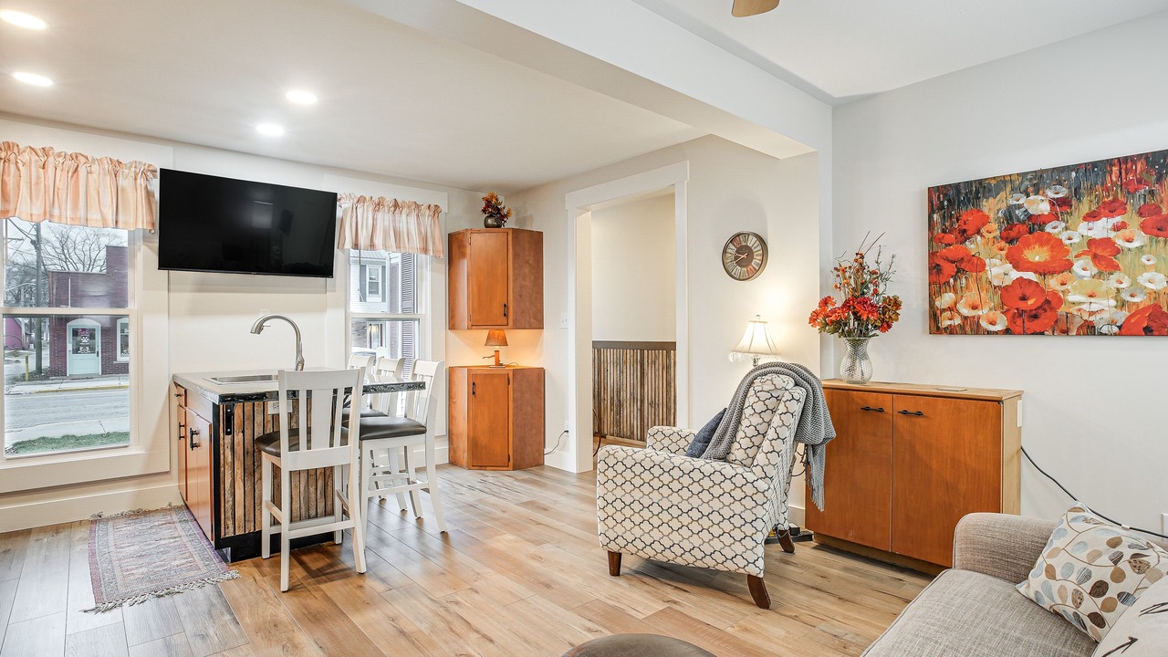 Photo of Livingroom in West Liberty