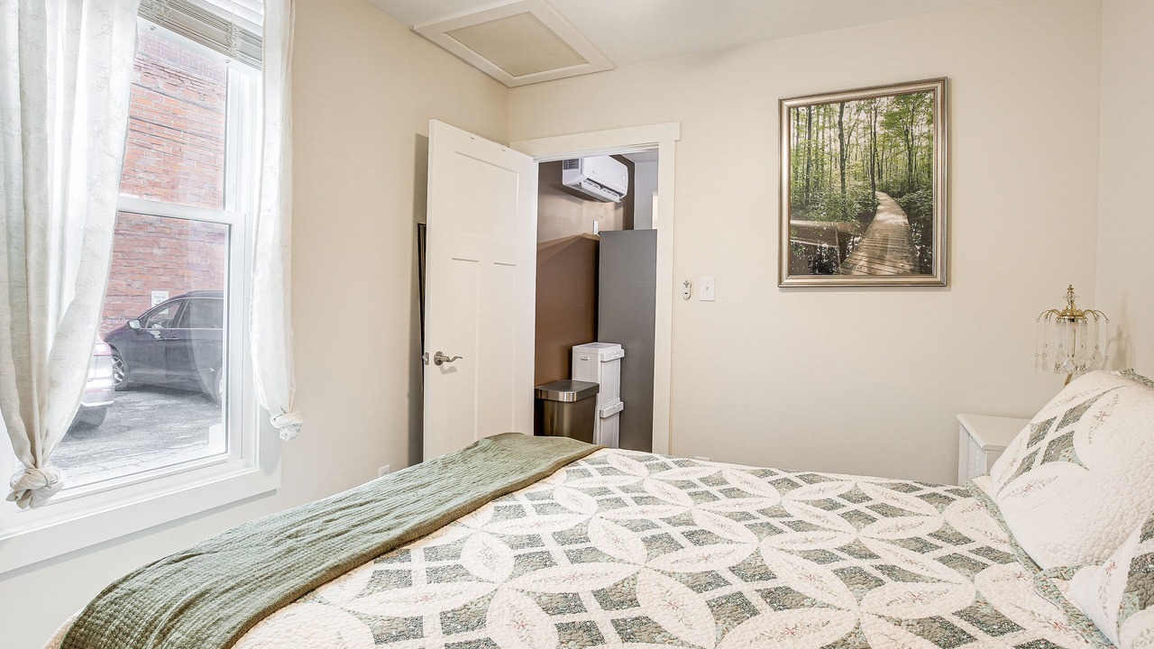 Photo of Bedroom in West Liberty