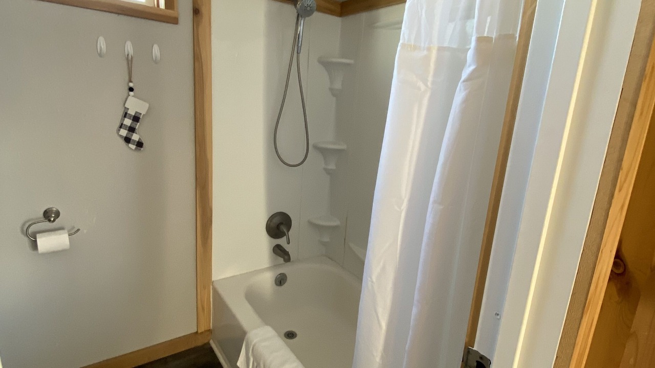 Photo of Bathroom in Burns