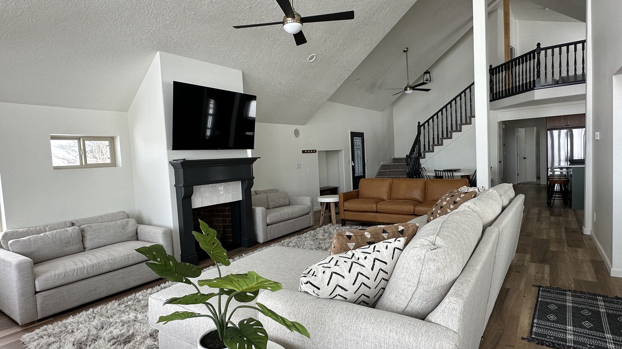 Photo of Livingroom in Sweetwater