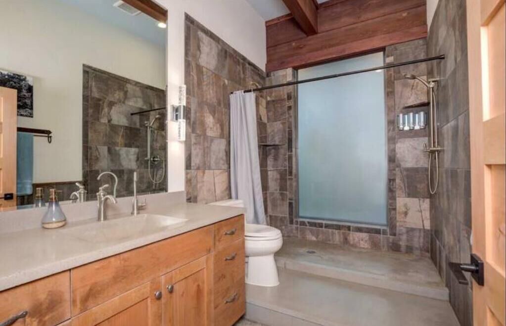 Photo of Bathroom in Gallatin Gateway