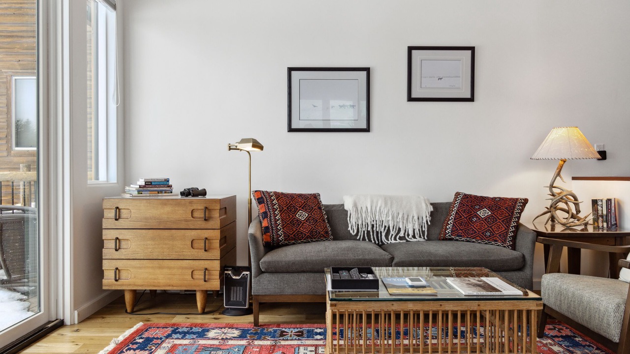 Photo of Livingroom in Spring Creek Ranch