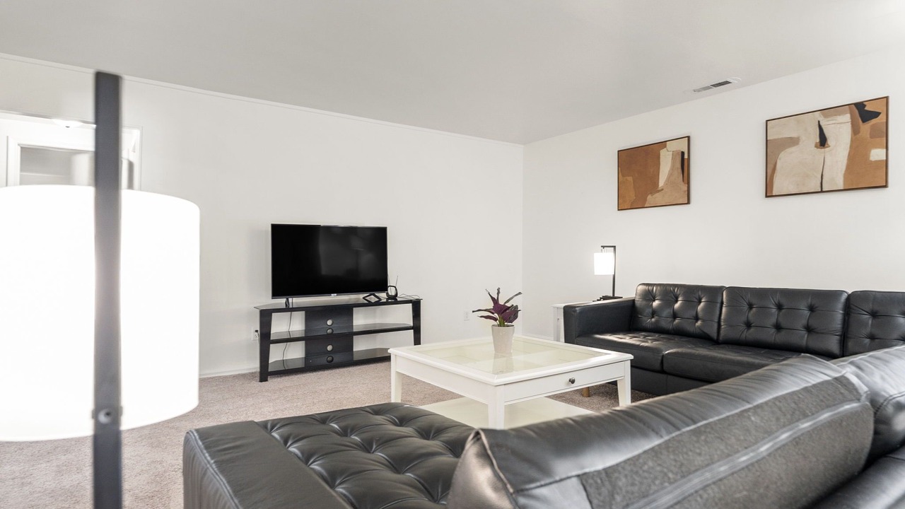Photo of Livingroom in Saint Marys  Allen County