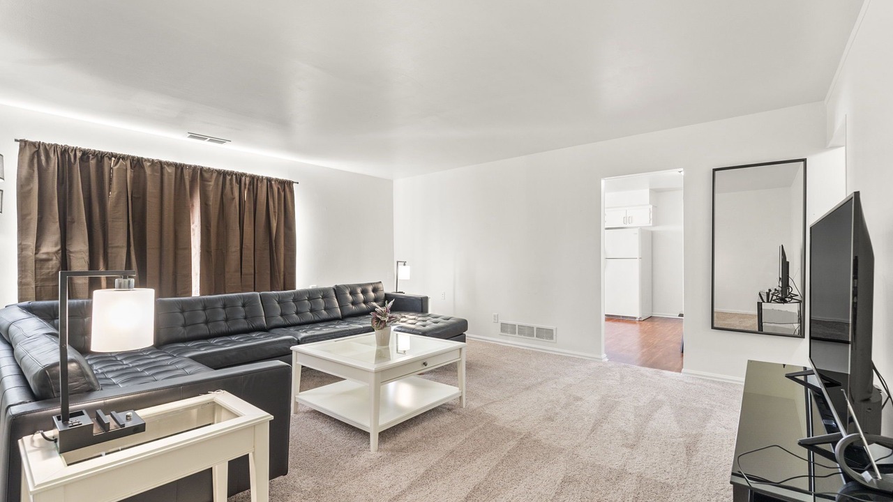 Photo of Livingroom in Saint Marys  Allen County