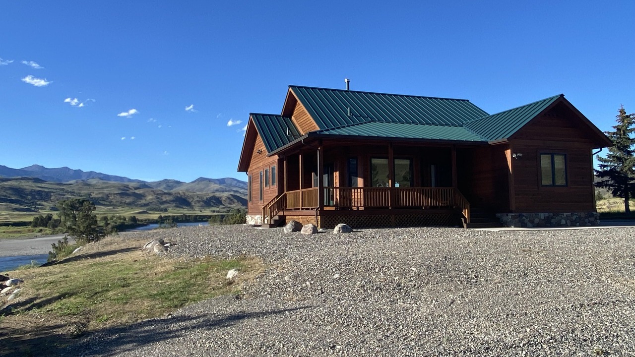Photo of Outdoor in Emigrant