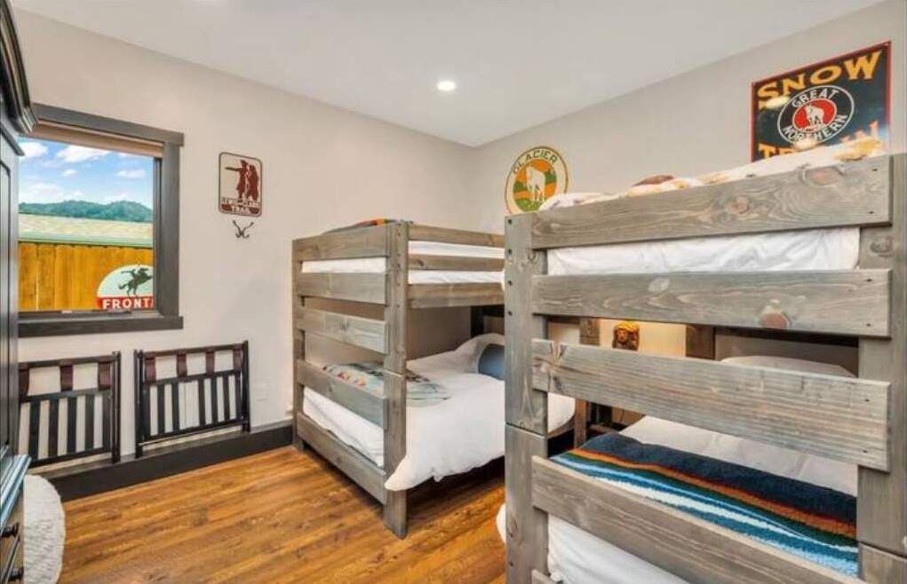 Photo of Bedroom in Cascade