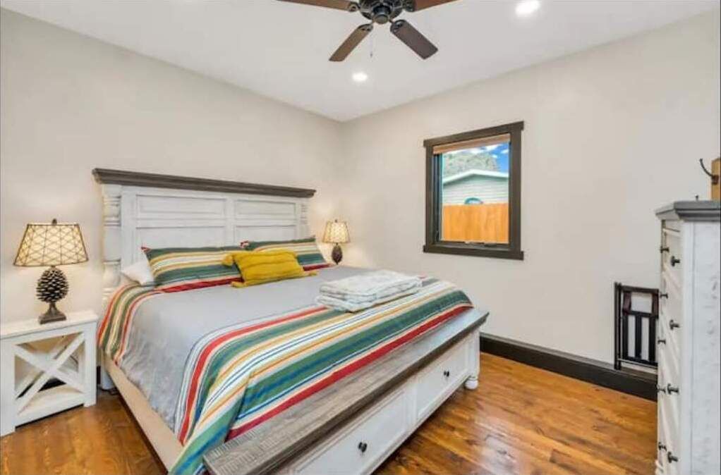Photo of Bedroom in Cascade