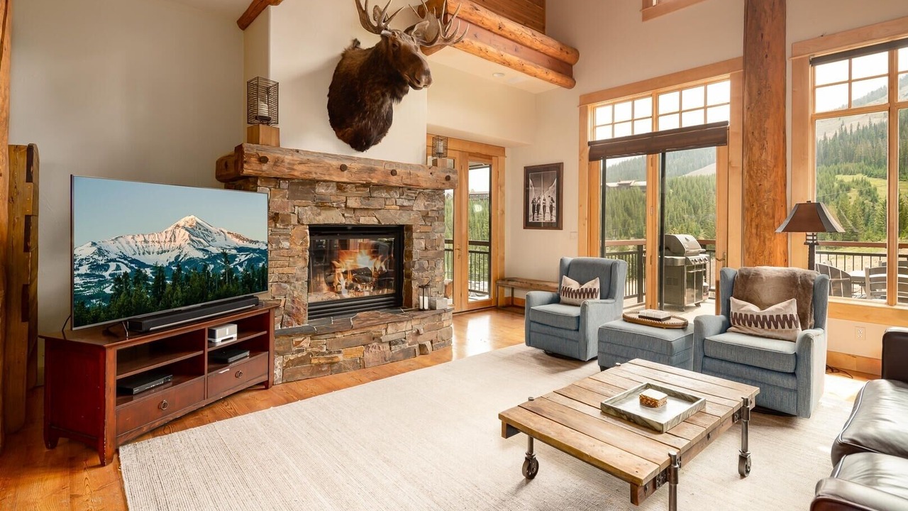 Photo of Livingroom in Saddle Ridge