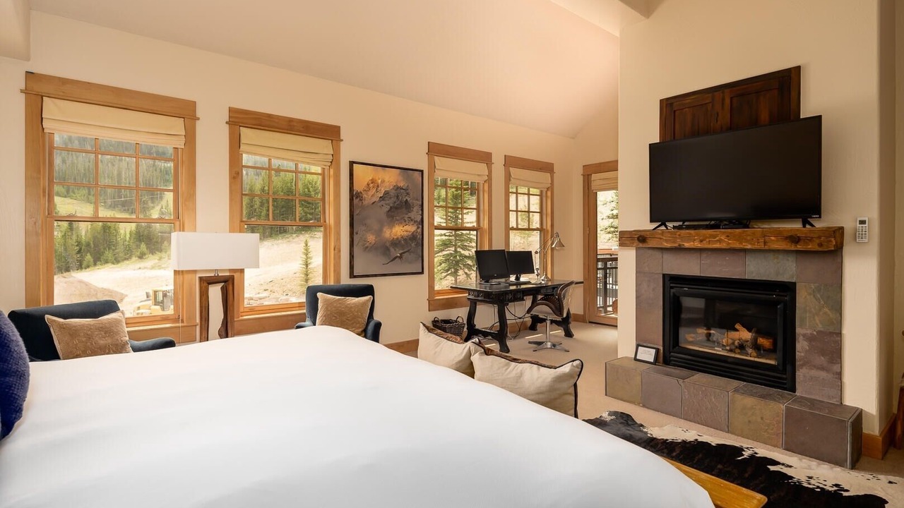 Photo of Livingroom in Saddle Ridge