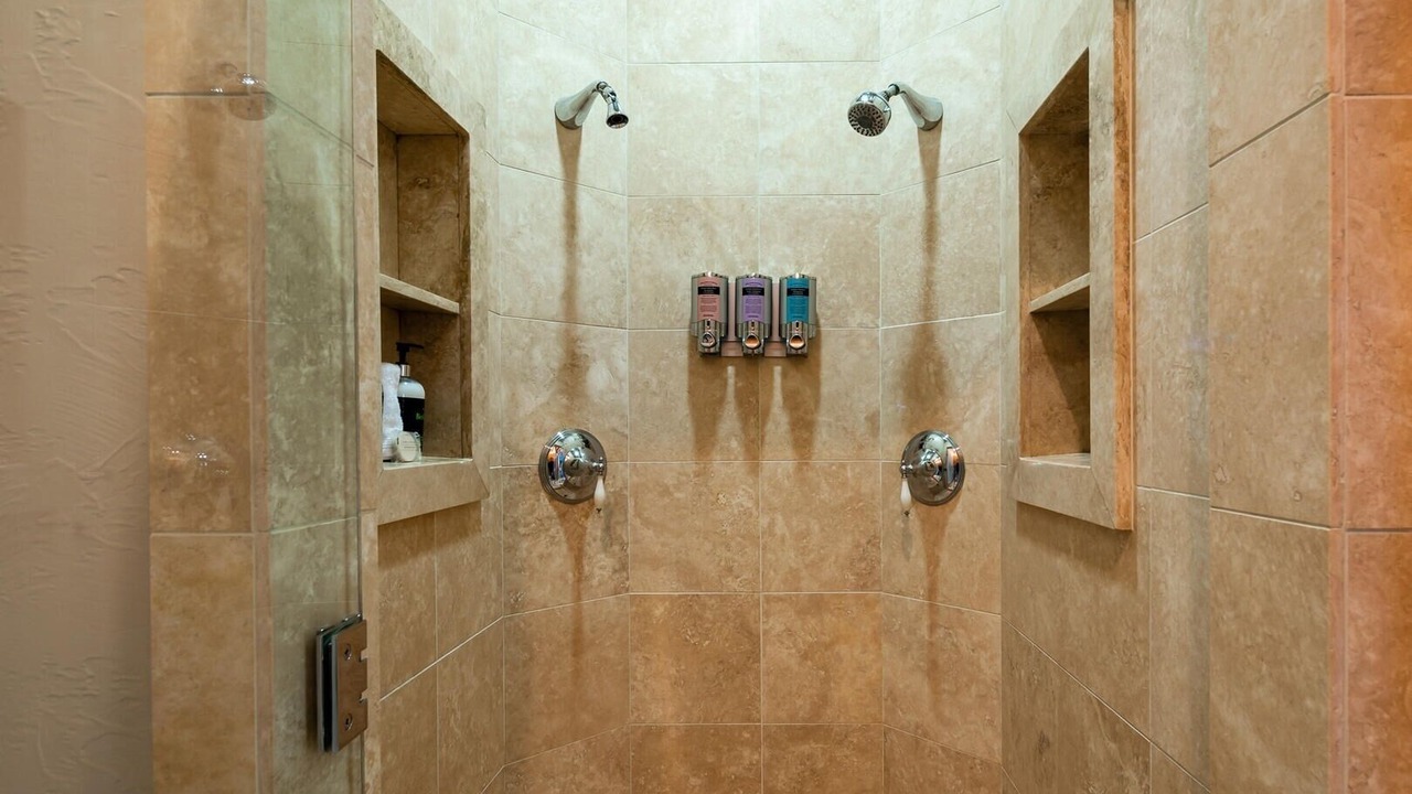 Photo of Bathroom in Saddle Ridge