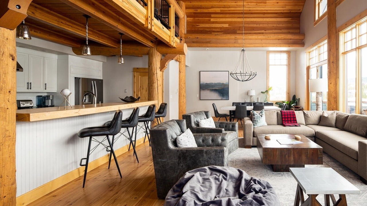Photo of Bedroom in Saddle Ridge