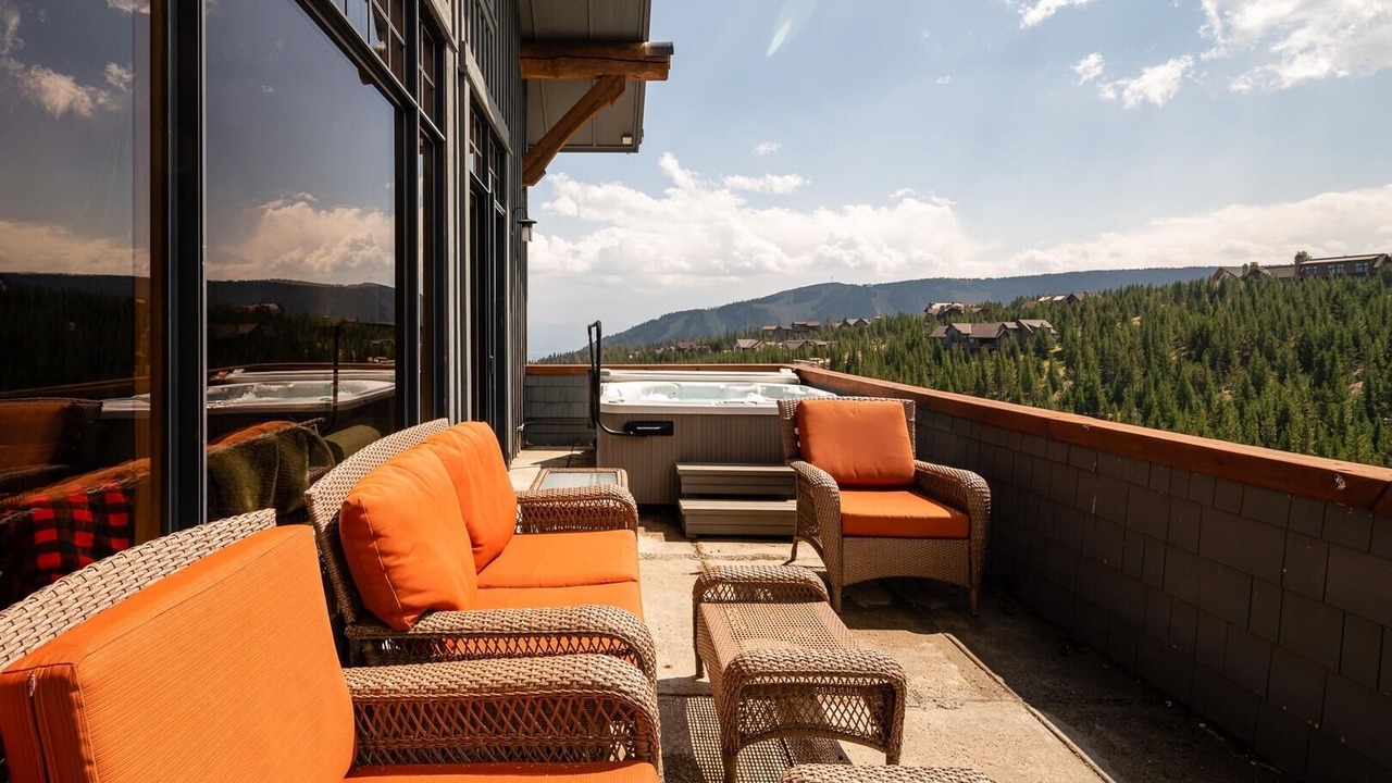 Photo of Patio Balcony in Saddle Ridge