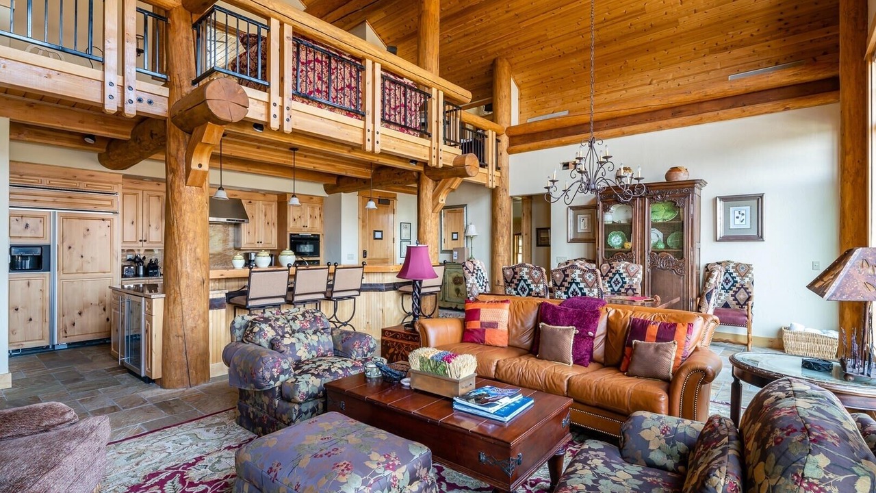Photo of Bedroom in Saddle Ridge