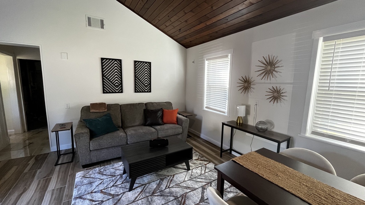 Photo of Livingroom in Anderson Township