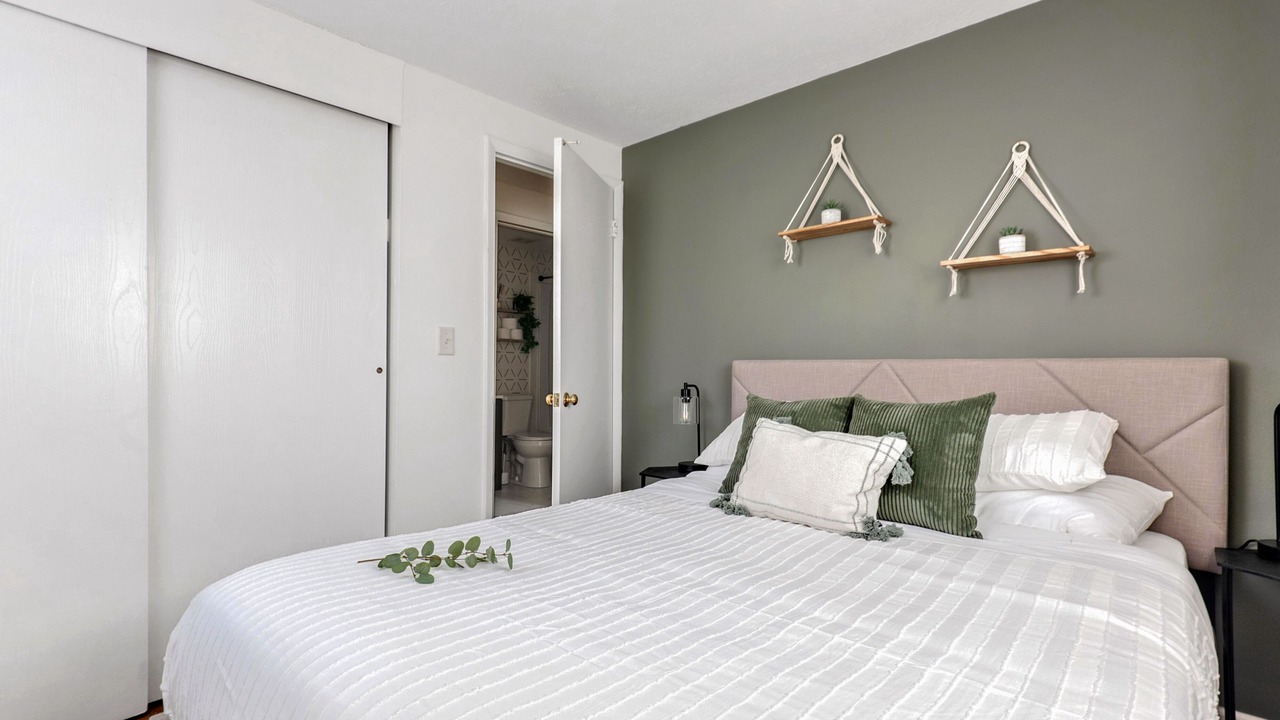 Photo of Bedroom in Hilltop