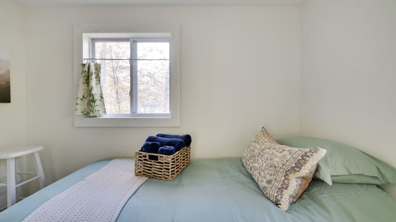 Photo of Bedroom in Pocono Pines