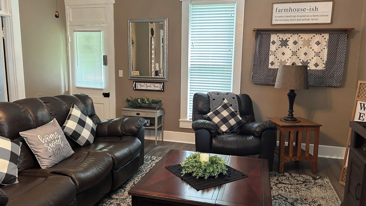 Photo of Bedroom in Maxwell