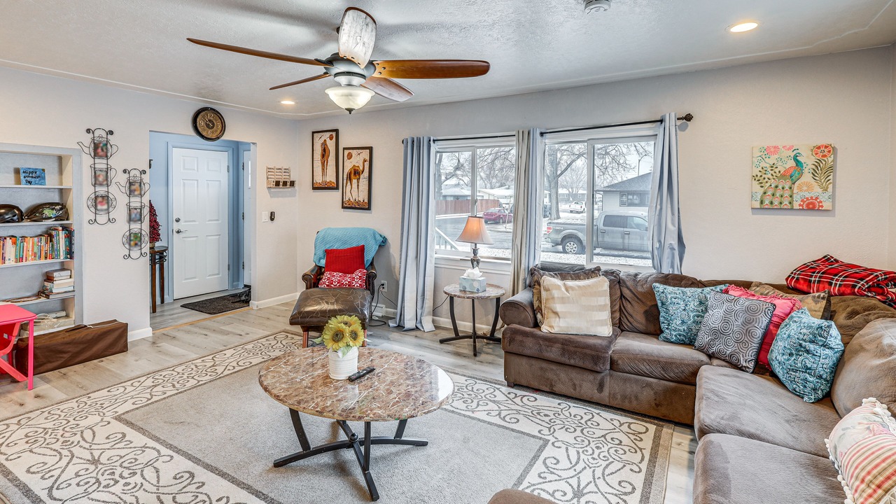 Photo of Livingroom in Billings
