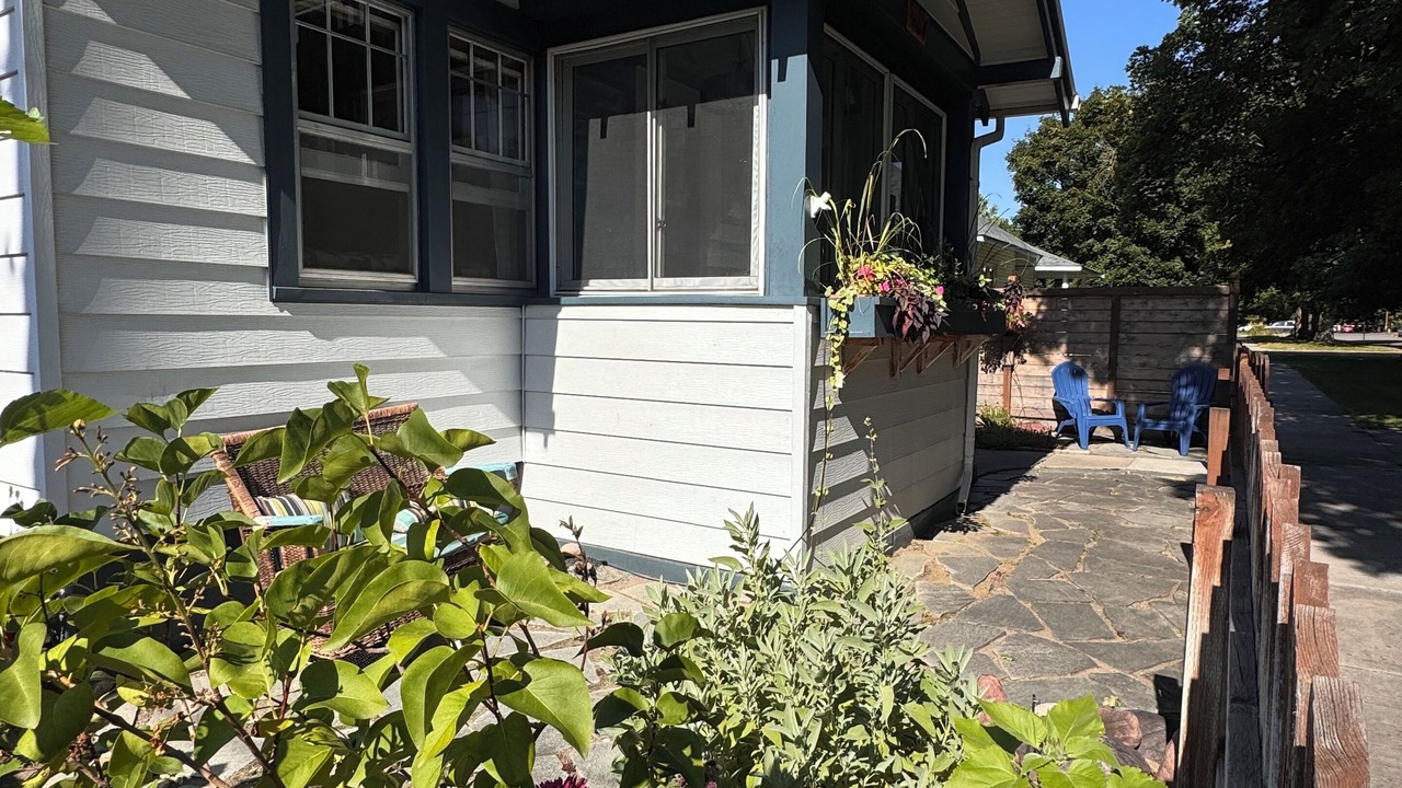Photo of Outdoor in University District