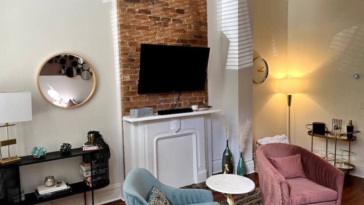 Photo of Livingroom in Mount Auburn