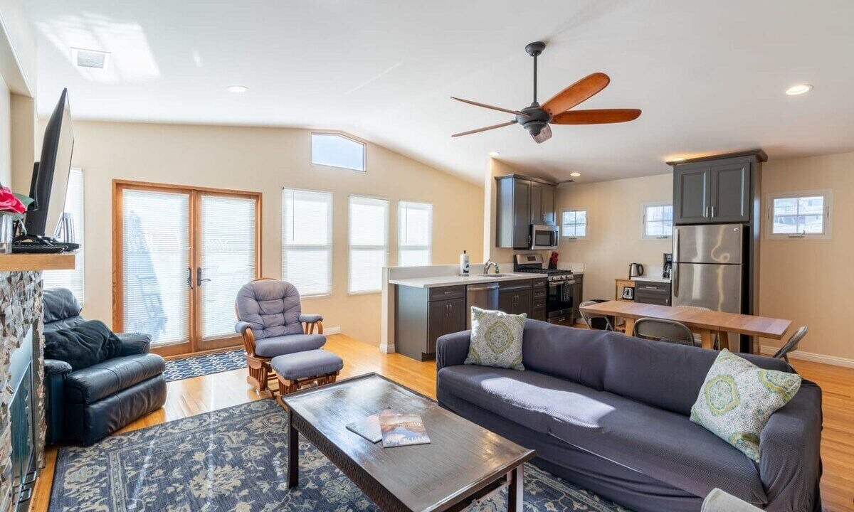 Photo of Livingroom in Point Loma