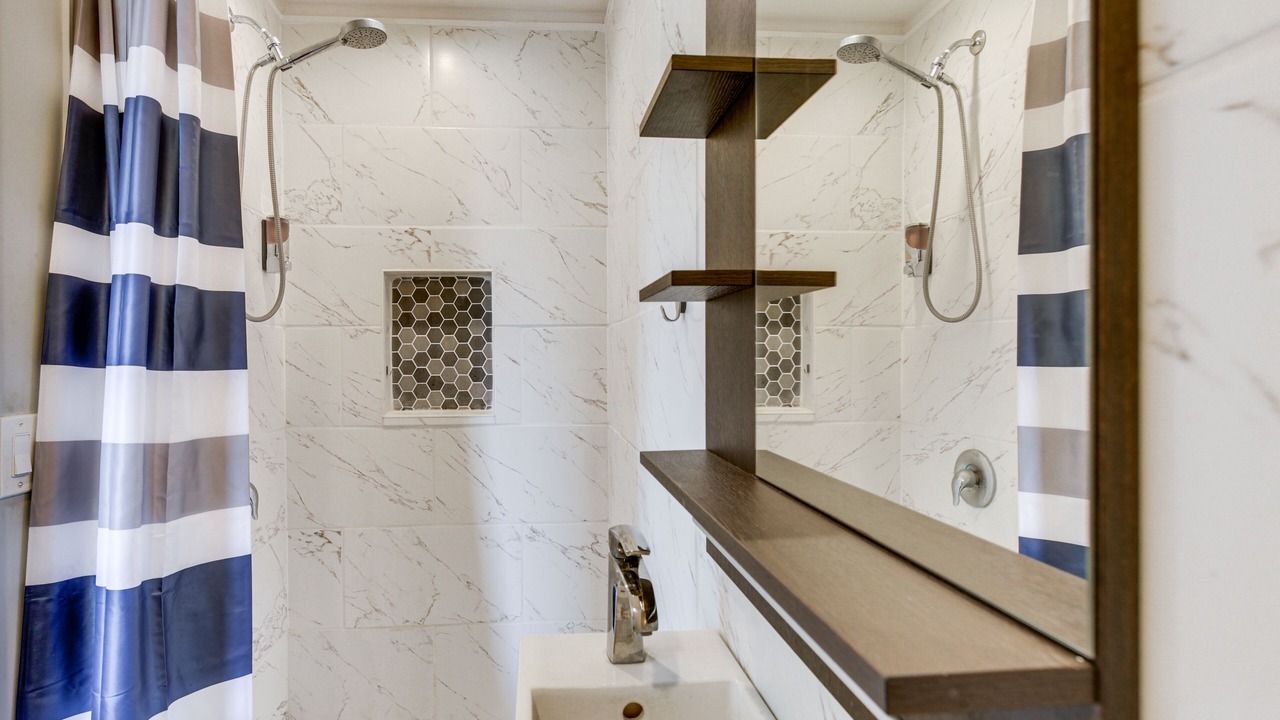 Photo of Bathroom in Lake Murray