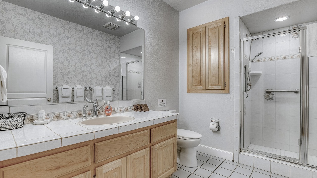 Photo of Bathroom in Clinton
