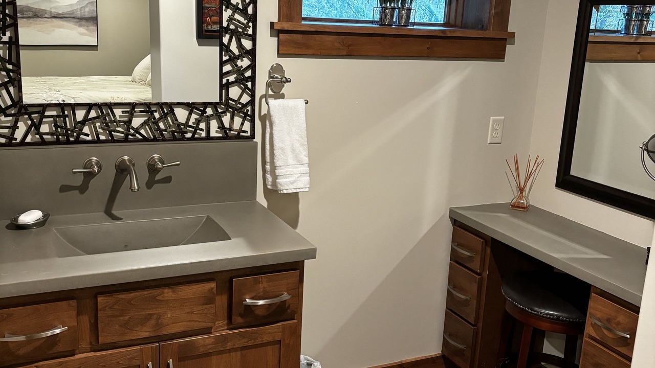 Photo of Bathroom in Coolin