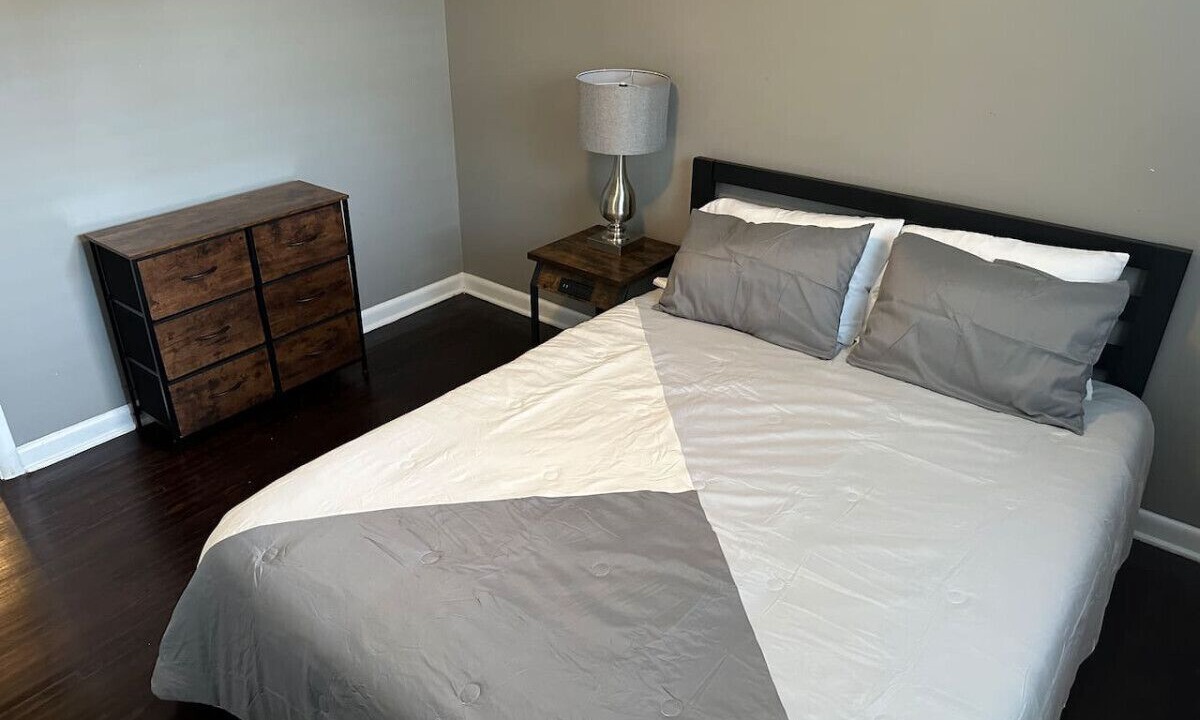 Photo of Bedroom in Hillcrest