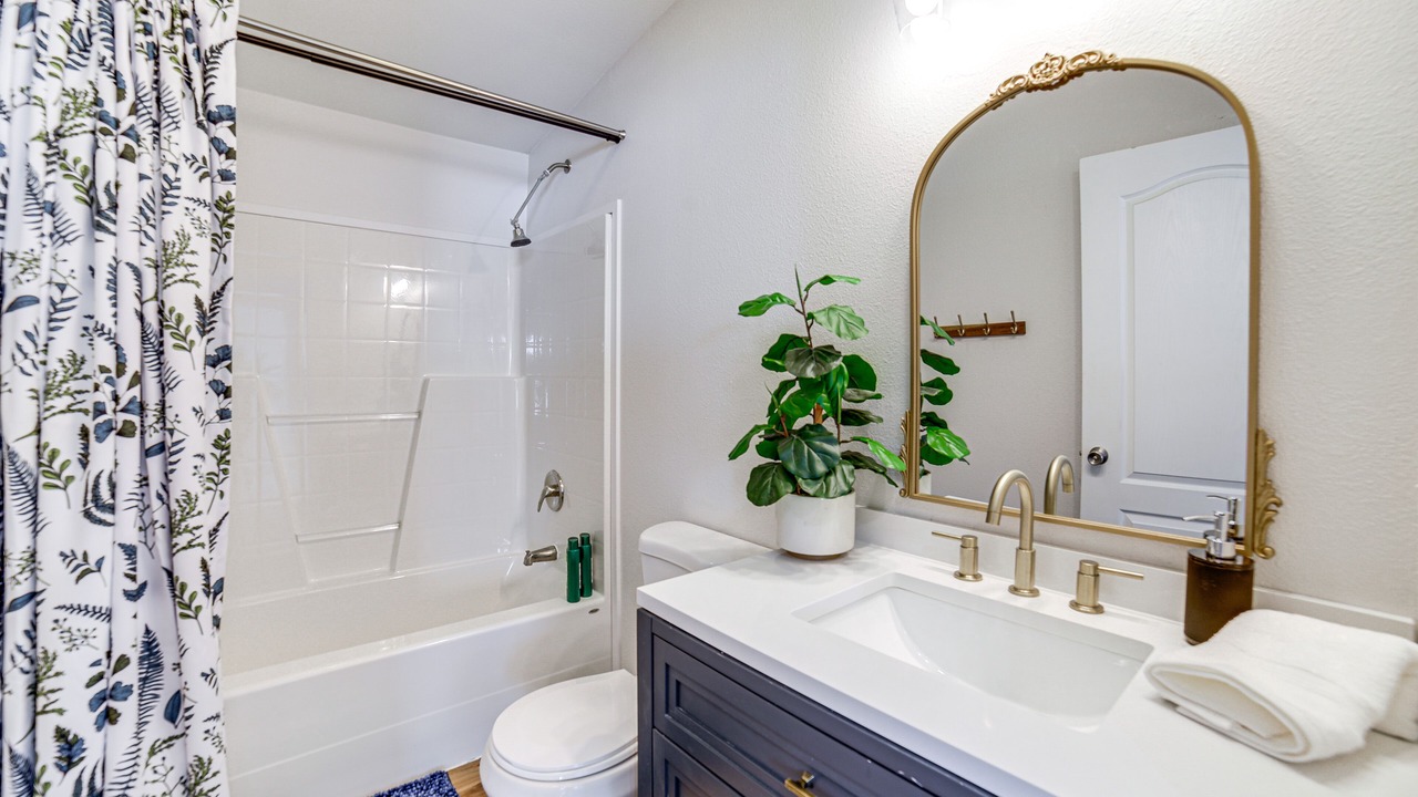 Photo of Bathroom in St. Anthony