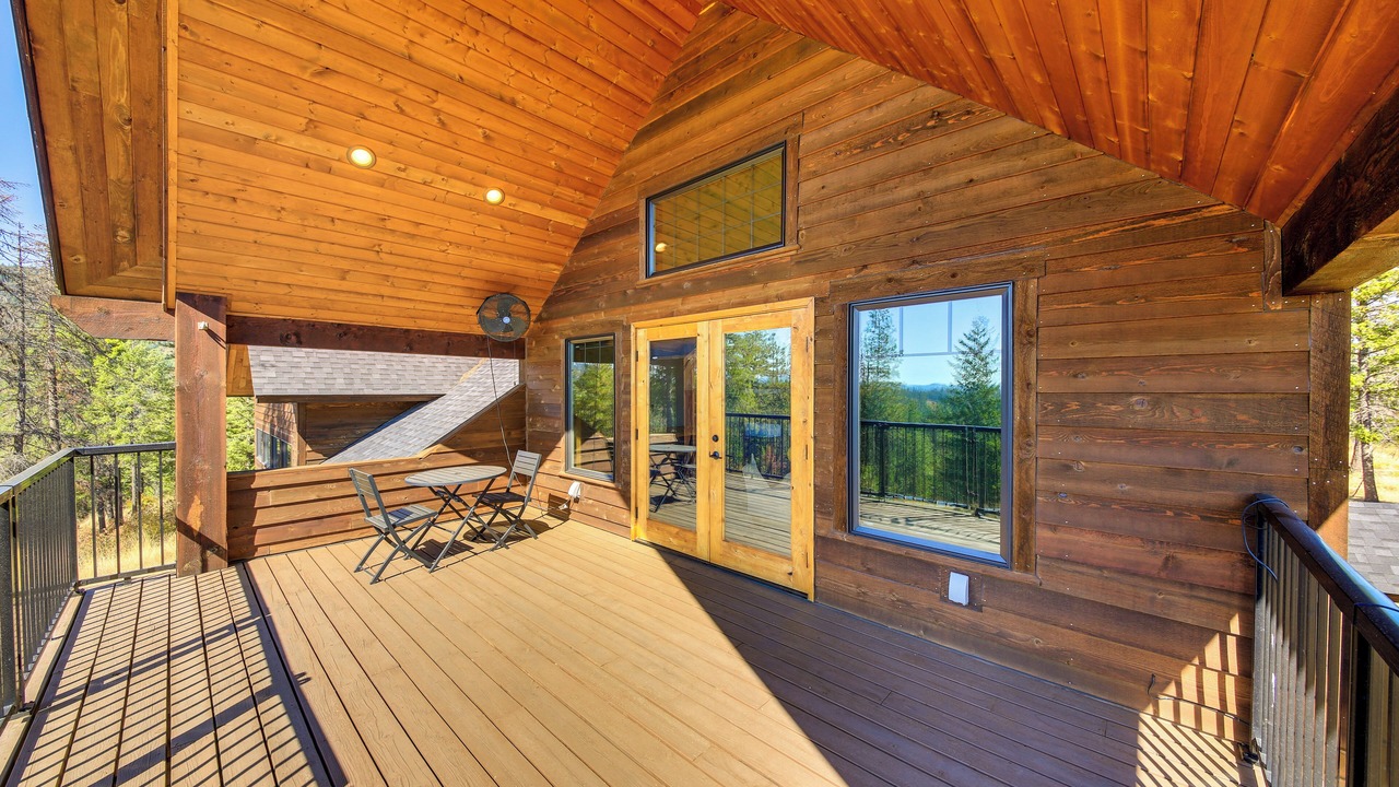 Photo of Patio Balcony in Priest River