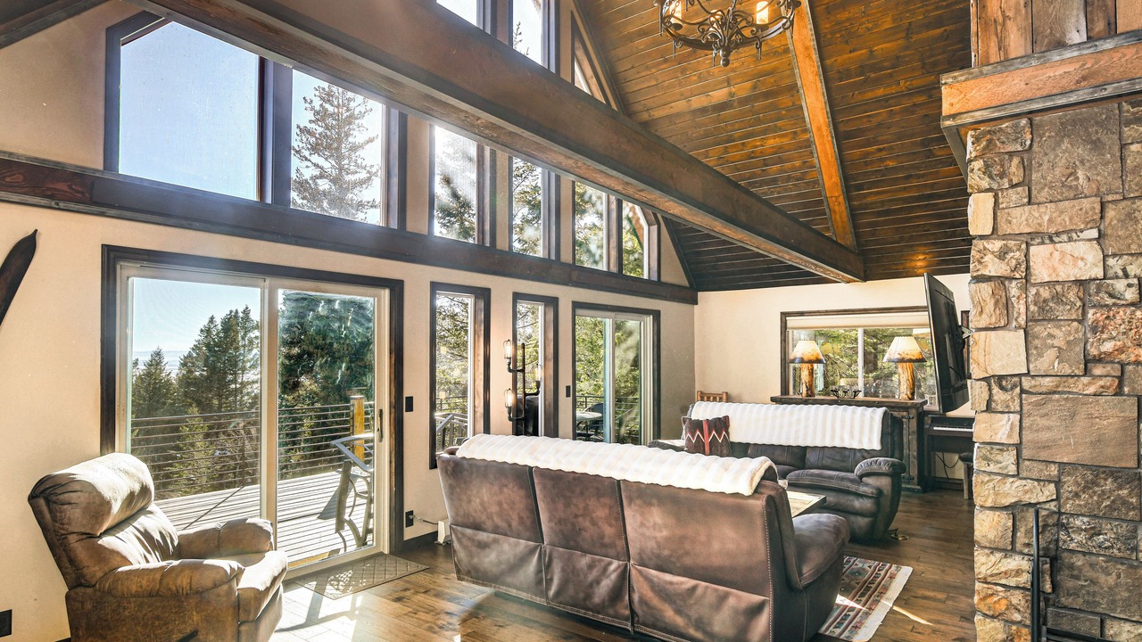 Photo of Bedroom in Star Valley Ranch