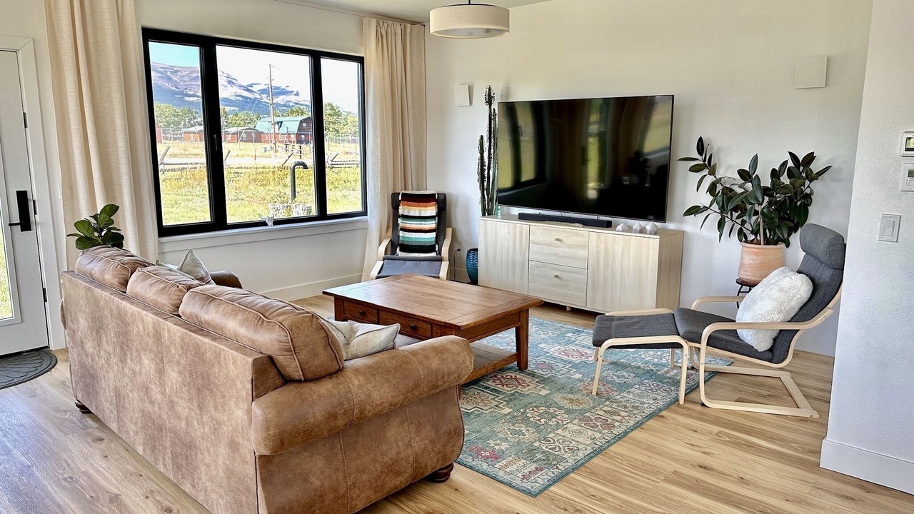Photo of Livingroom in East Glacier Park Village